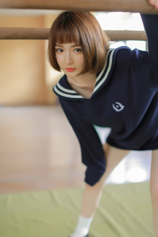 职场妻子出轨中字观看